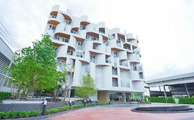 Maybis Hotel